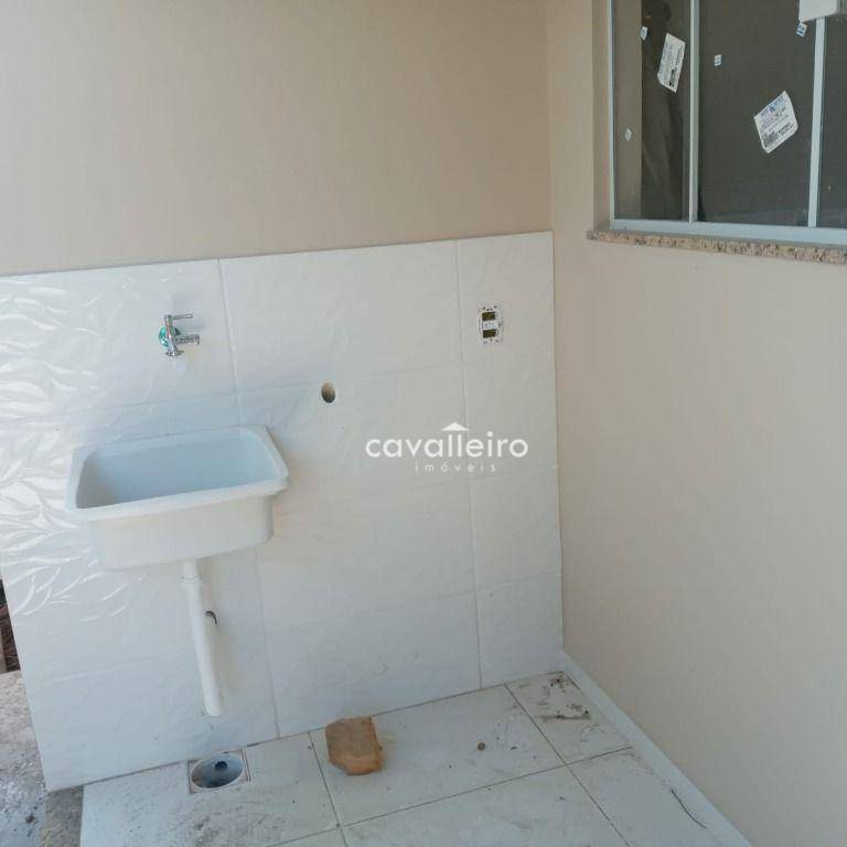 Casa à venda com 2 quartos, 52m² - Foto 12