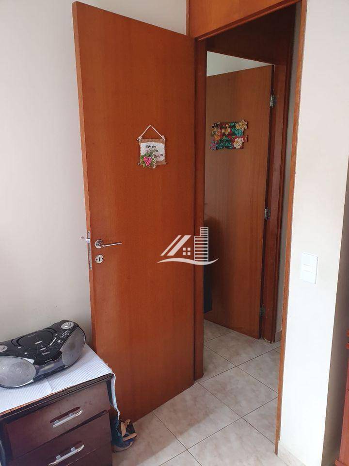 Apartamento à venda com 3 quartos, 65m² - Foto 16