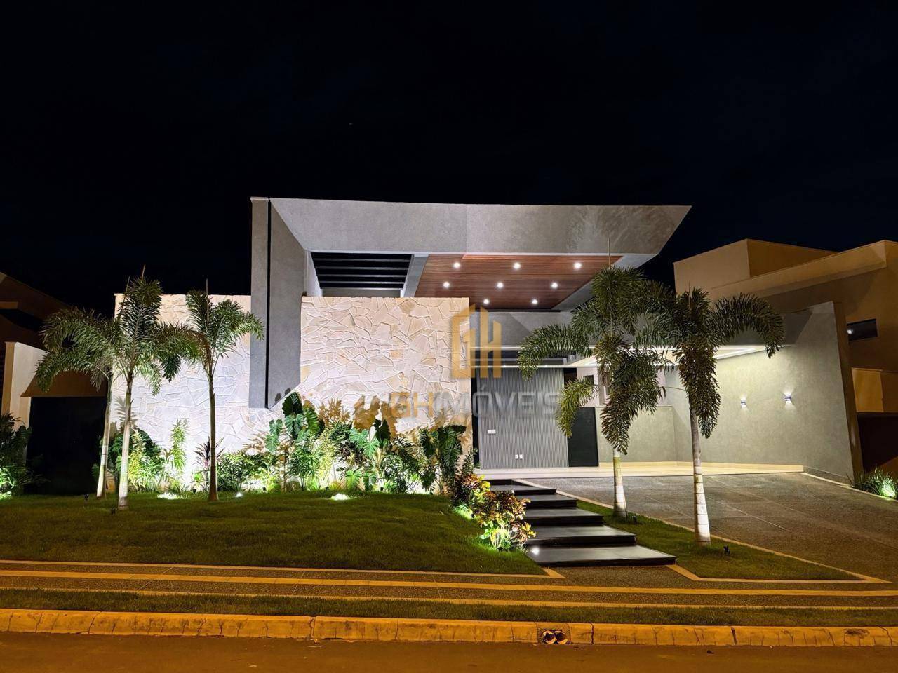 Casa, 3 quartos, 290 m² - Foto 1