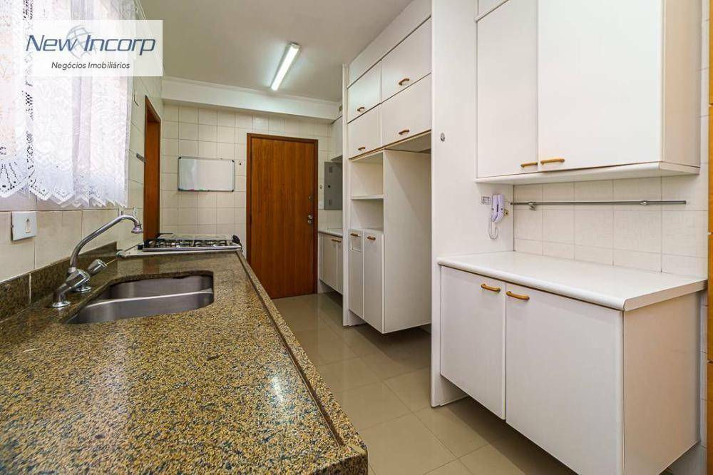 Apartamento à venda com 4 quartos, 139m² - Foto 16