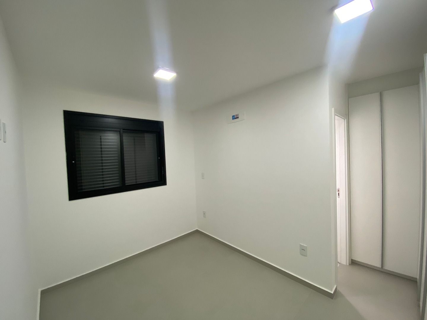 Apartamento para alugar com 3 quartos, 69m² - Foto 13