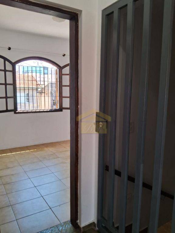 Sobrado à venda com 3 quartos, 120m² - Foto 9