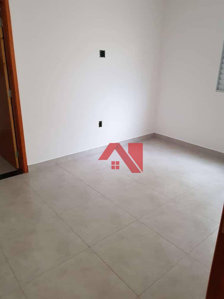 Casa à venda com 2 quartos, 89m² - Foto 10