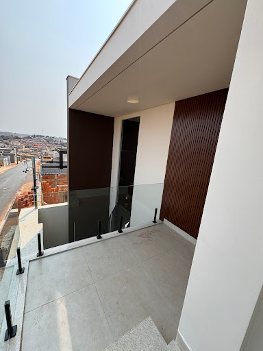 Casa à venda com 3 quartos, 300m² - Foto 4