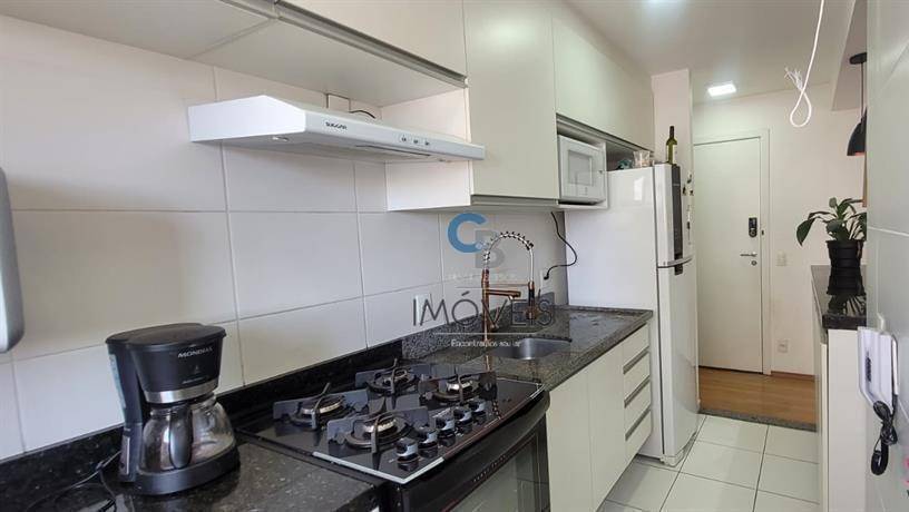 Apartamento à venda com 2 quartos, 62m² - Foto 6