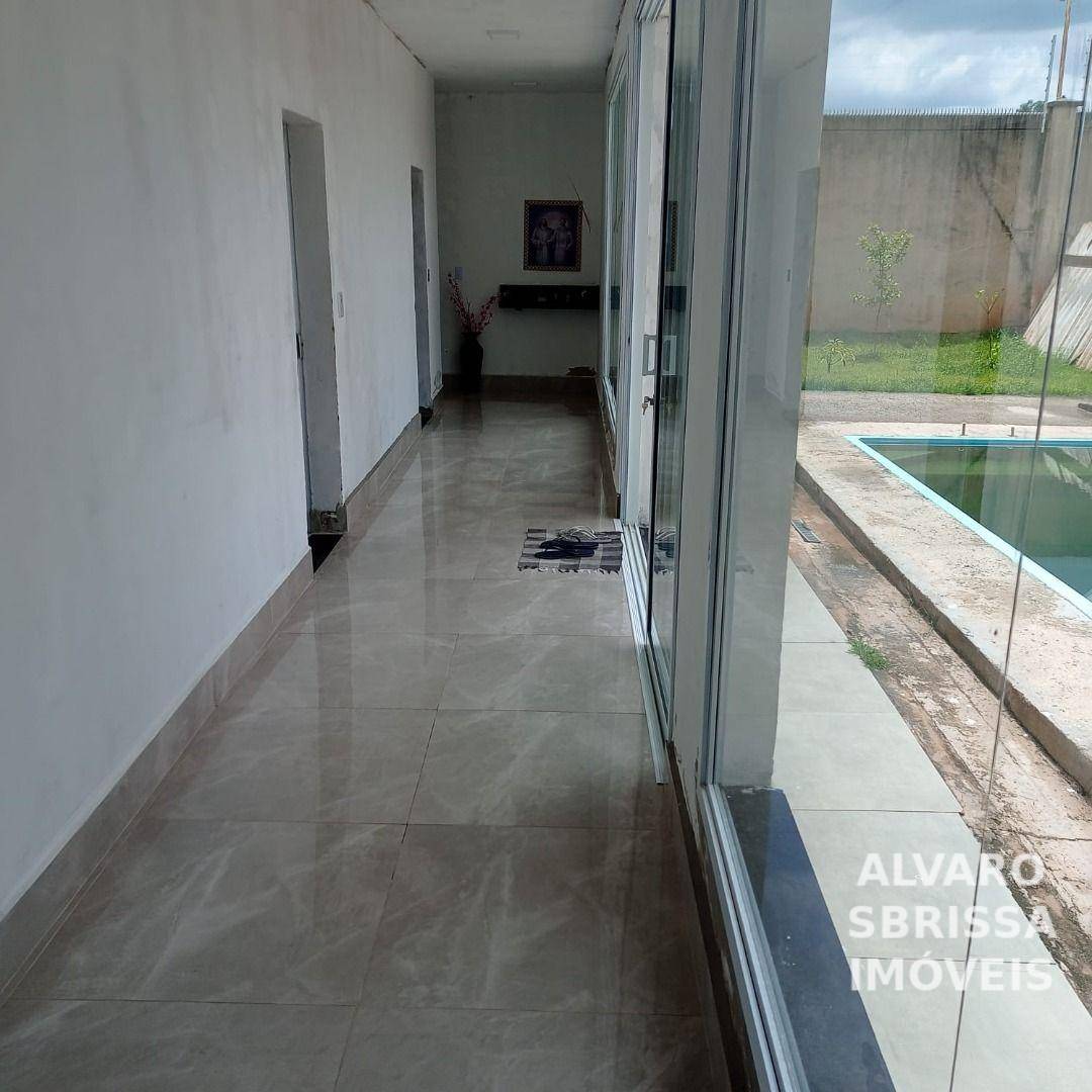 Casa de Condomínio à venda com 3 quartos, 238m² - Foto 9