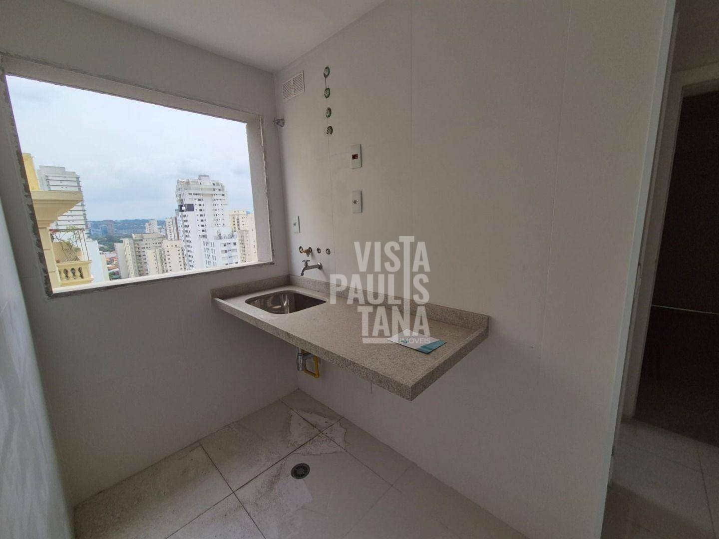 Apartamento à venda com 3 quartos, 141m² - Foto 8