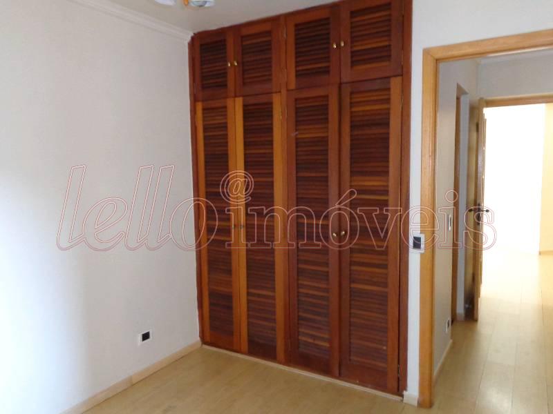 Apartamento para alugar com 3 quartos, 98m² - Foto 11