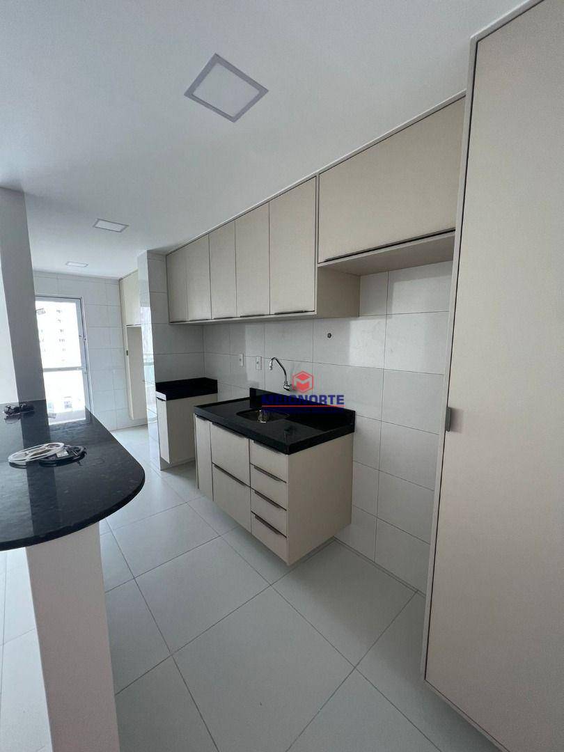 Apartamento para alugar com 2 quartos, 72m² - Foto 4