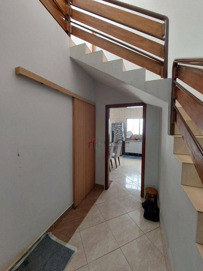 Sobrado à venda com 2 quartos, 130m² - Foto 9