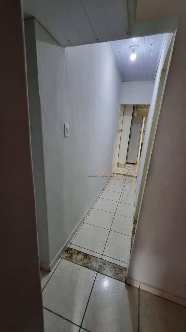 Casa à venda com 2 quartos, 90m² - Foto 22