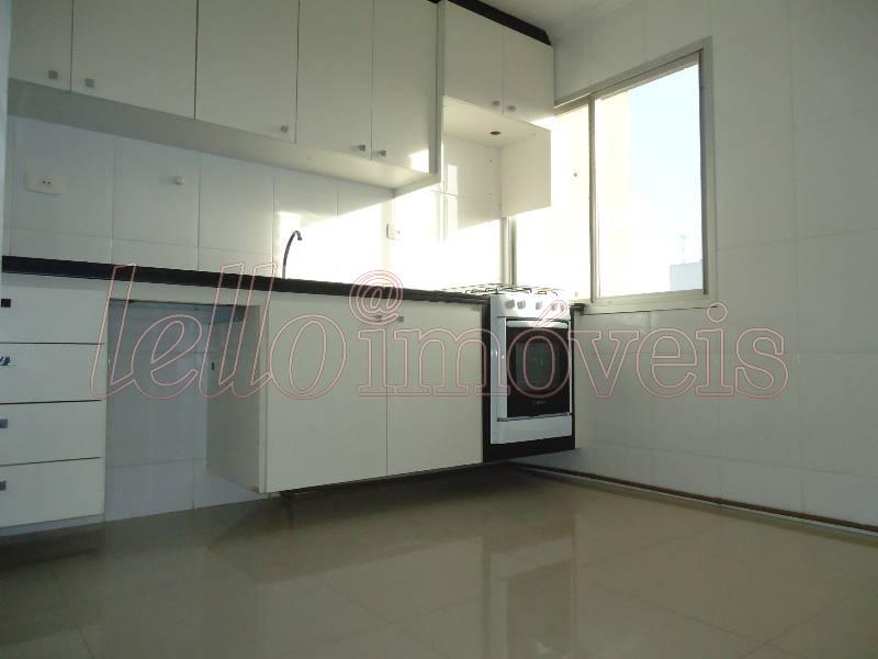 Apartamento para alugar com 2 quartos, 163m² - Foto 9