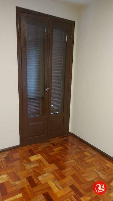 Apartamento à venda com 1 quarto, 41m² - Foto 2