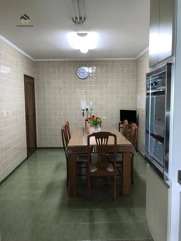 Casa à venda com 2 quartos, 280m² - Foto 6