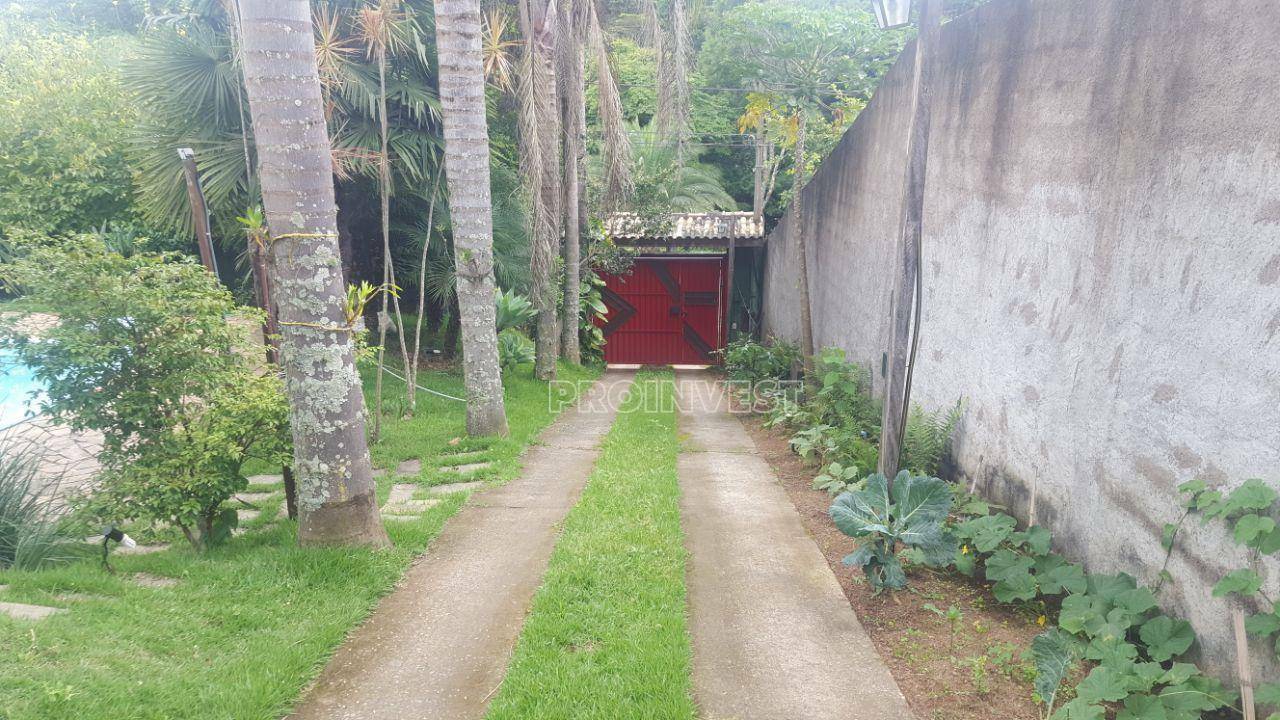 Casa de Condomínio à venda e aluguel com 3 quartos, 250m² - Foto 21