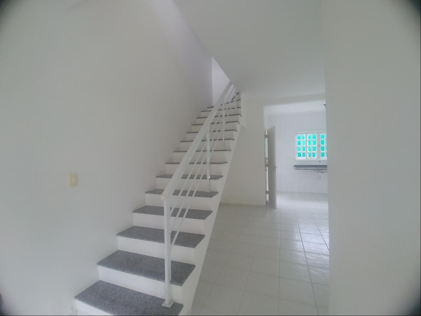 Sobrado à venda com 2 quartos, 82m² - Foto 26