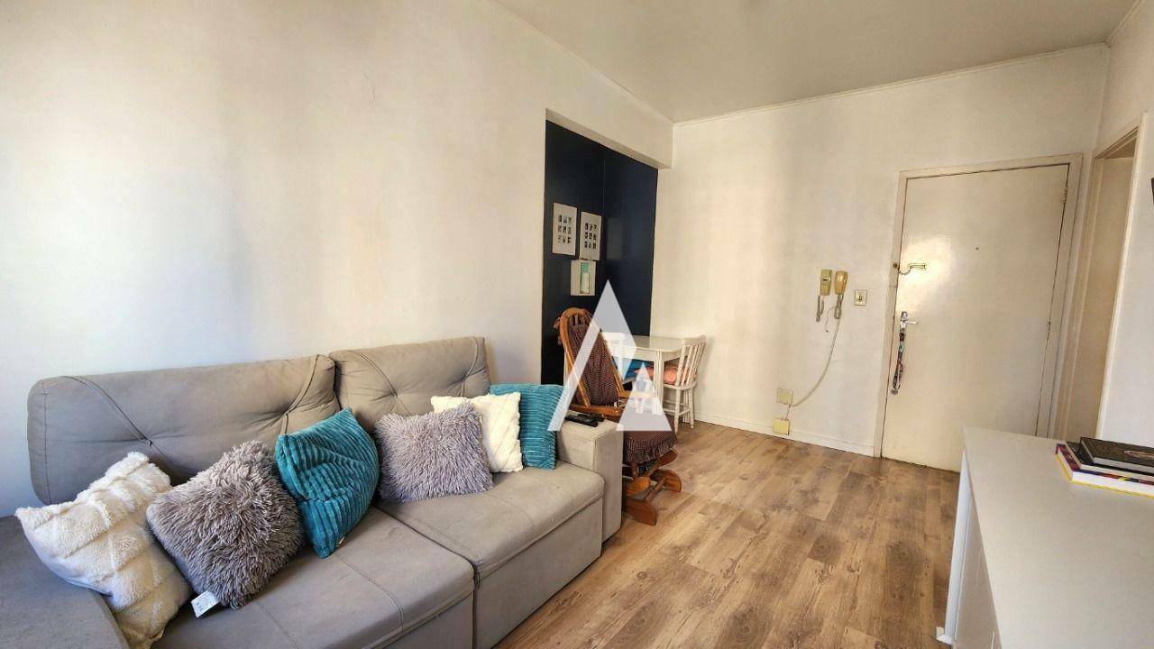 Apartamento à venda com 2 quartos, 68m² - Foto 4