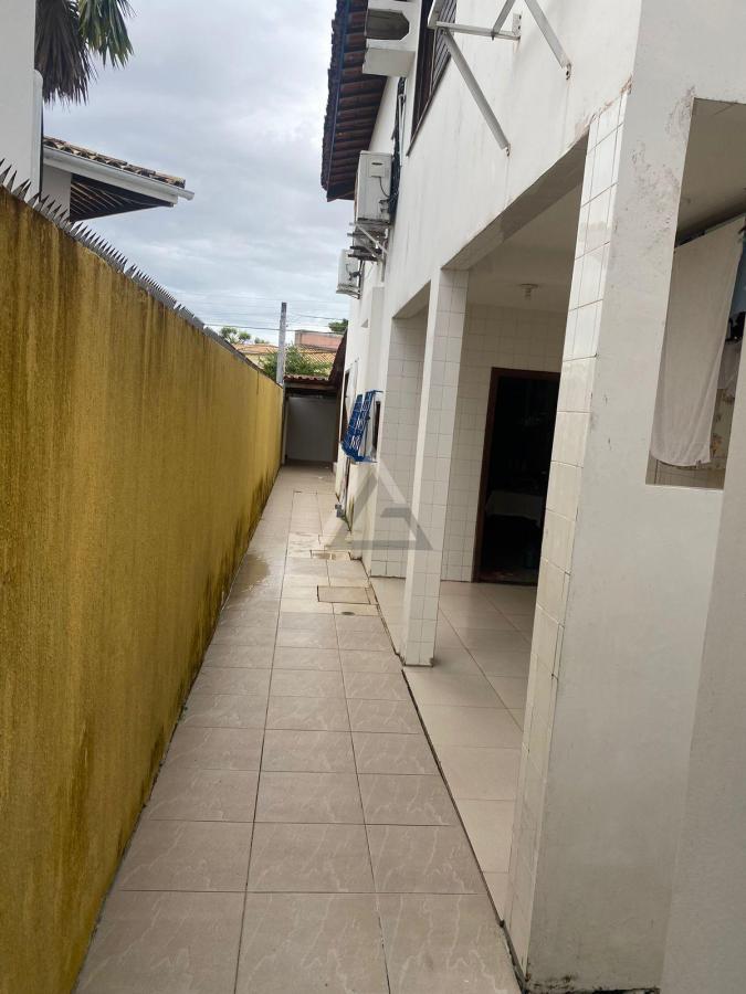 Casa à venda com 6 quartos, 350m² - Foto 3