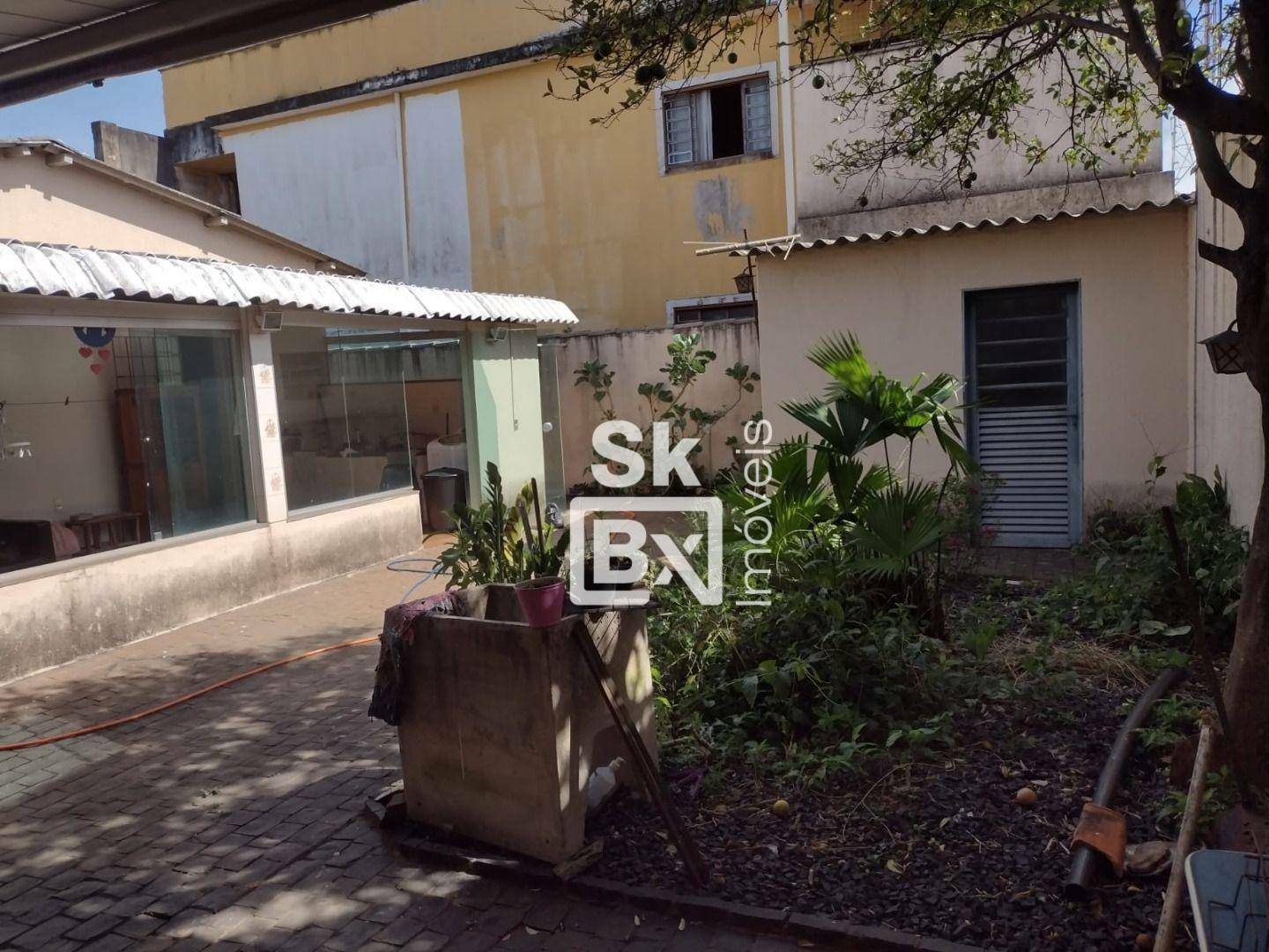 Casa à venda com 3 quartos, 237m² - Foto 21