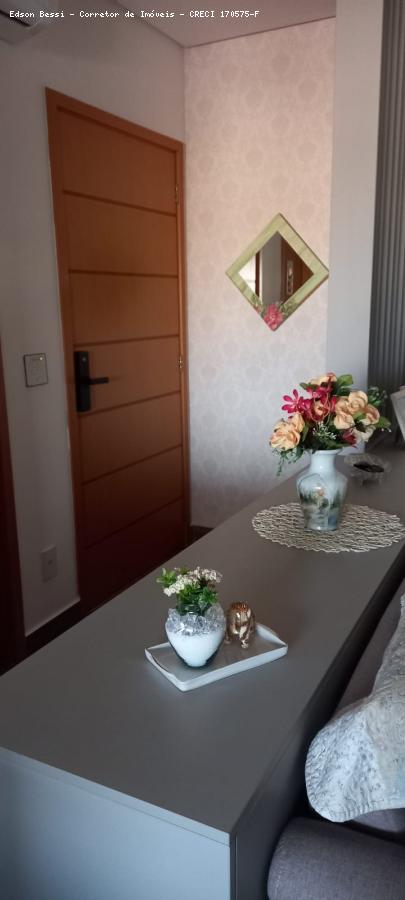 Apartamento à venda com 3 quartos, 104m² - Foto 11