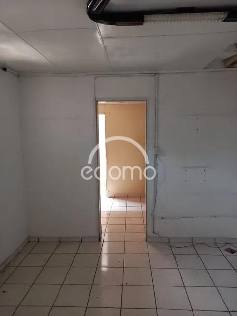 Casa para alugar com 3 quartos, 645m² - Foto 44