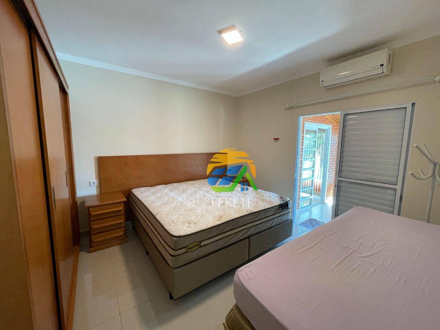 Chácara à venda com 4 quartos, 297m² - Foto 8