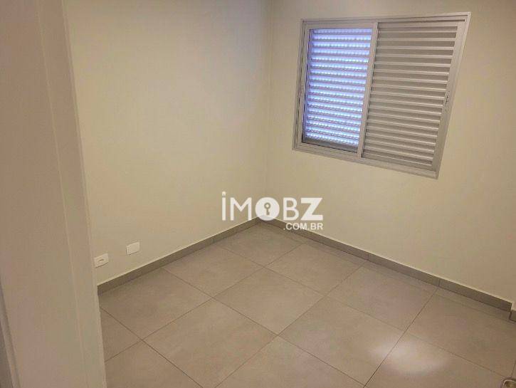 Apartamento à venda com 3 quartos, 95m² - Foto 12