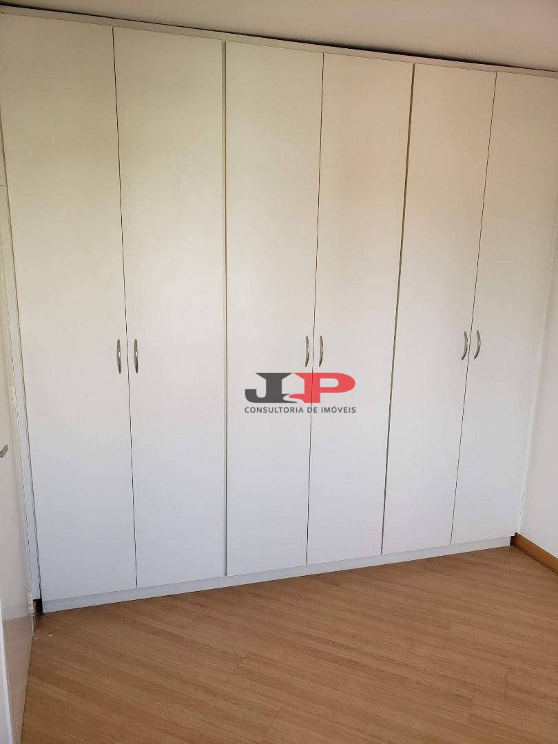 Apartamento para alugar com 2 quartos, 62m² - Foto 8