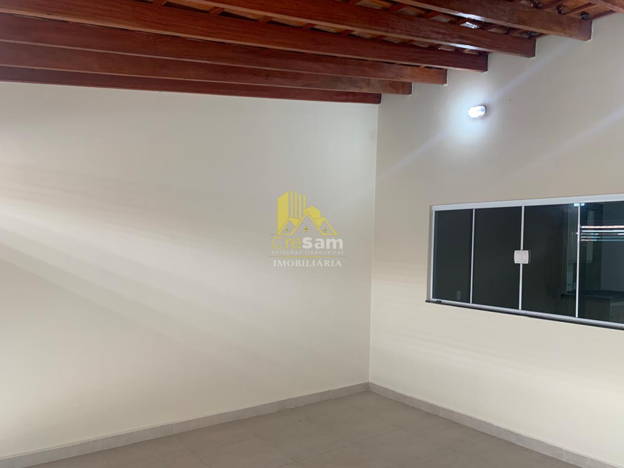 Casa para alugar com 2 quartos, 160m² - Foto 1