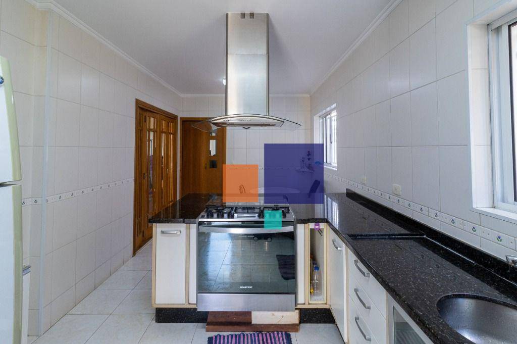 Sobrado à venda com 3 quartos, 218m² - Foto 13