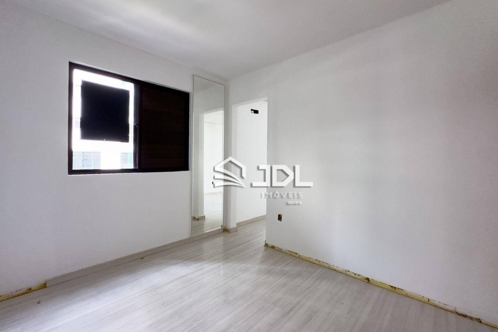 Apartamento à venda com 3 quartos, 118m² - Foto 28