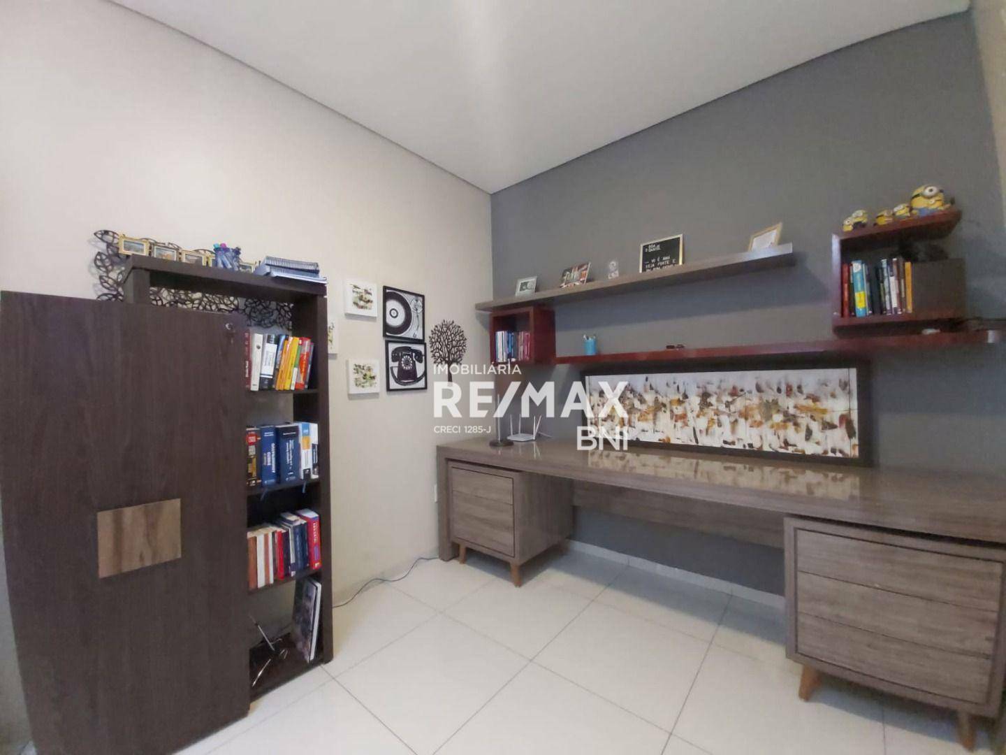 Sobrado à venda com 3 quartos, 254m² - Foto 8