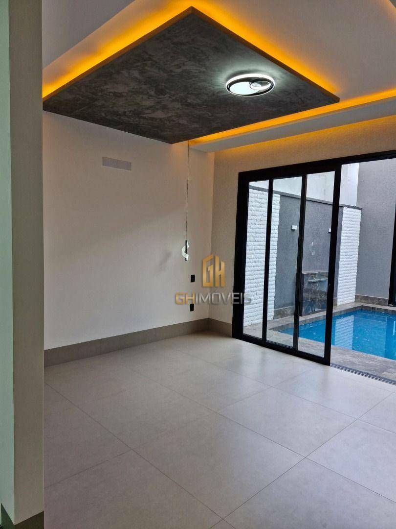 Casa à venda com 4 quartos, 238m² - Foto 10