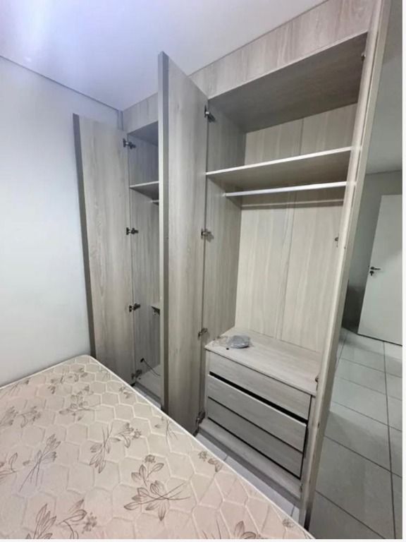 Apartamento à venda com 1 quarto, 30m² - Foto 4