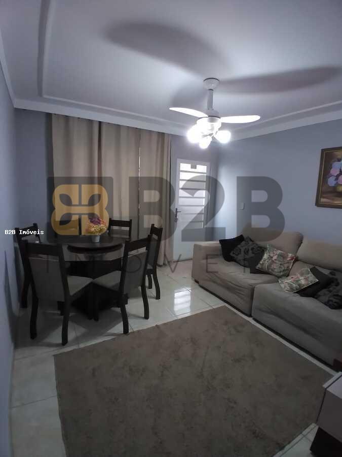 Apartamento à venda com 2 quartos, 43m² - Foto 1