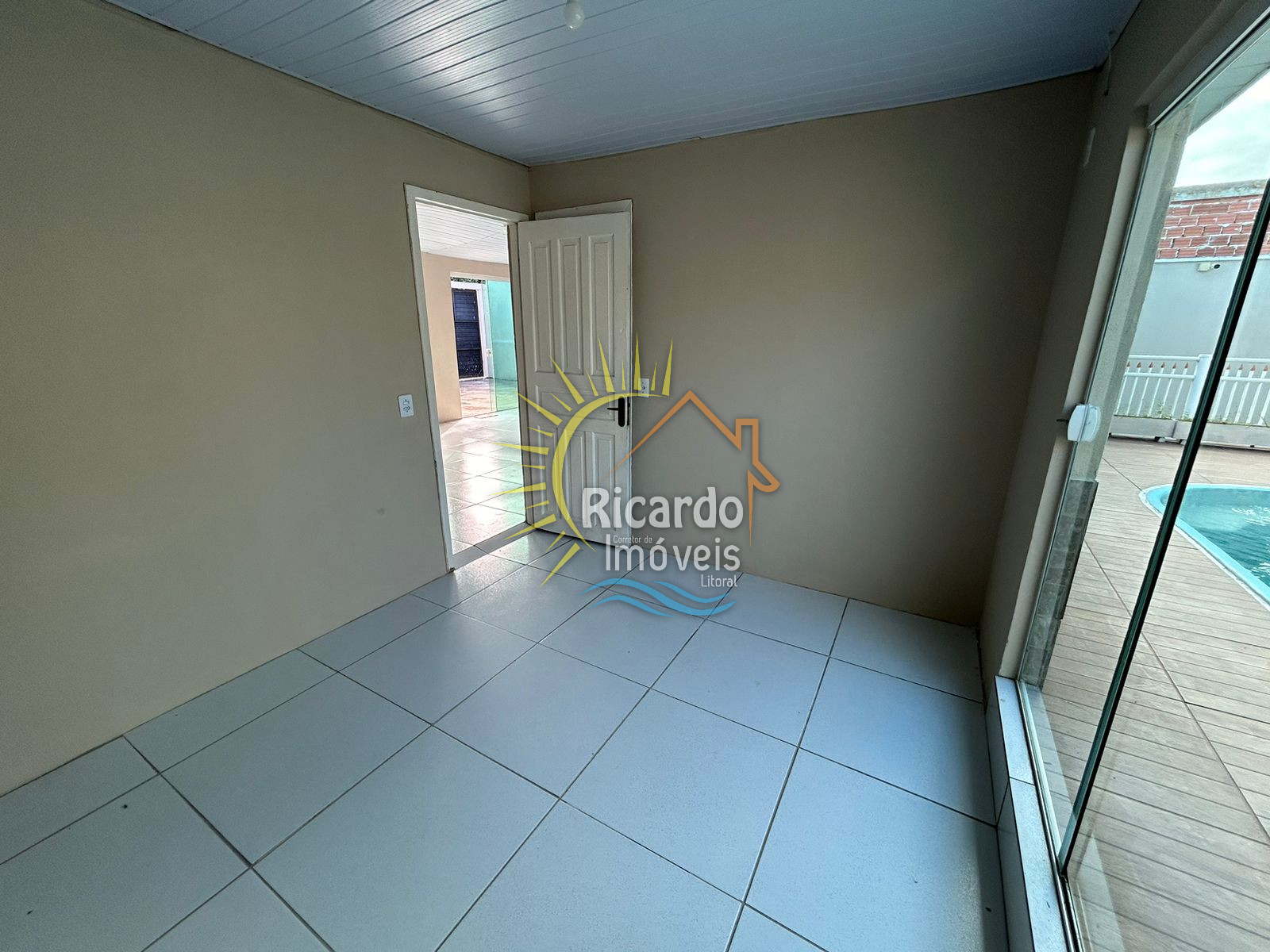 Casa à venda com 5 quartos, 240m² - Foto 38