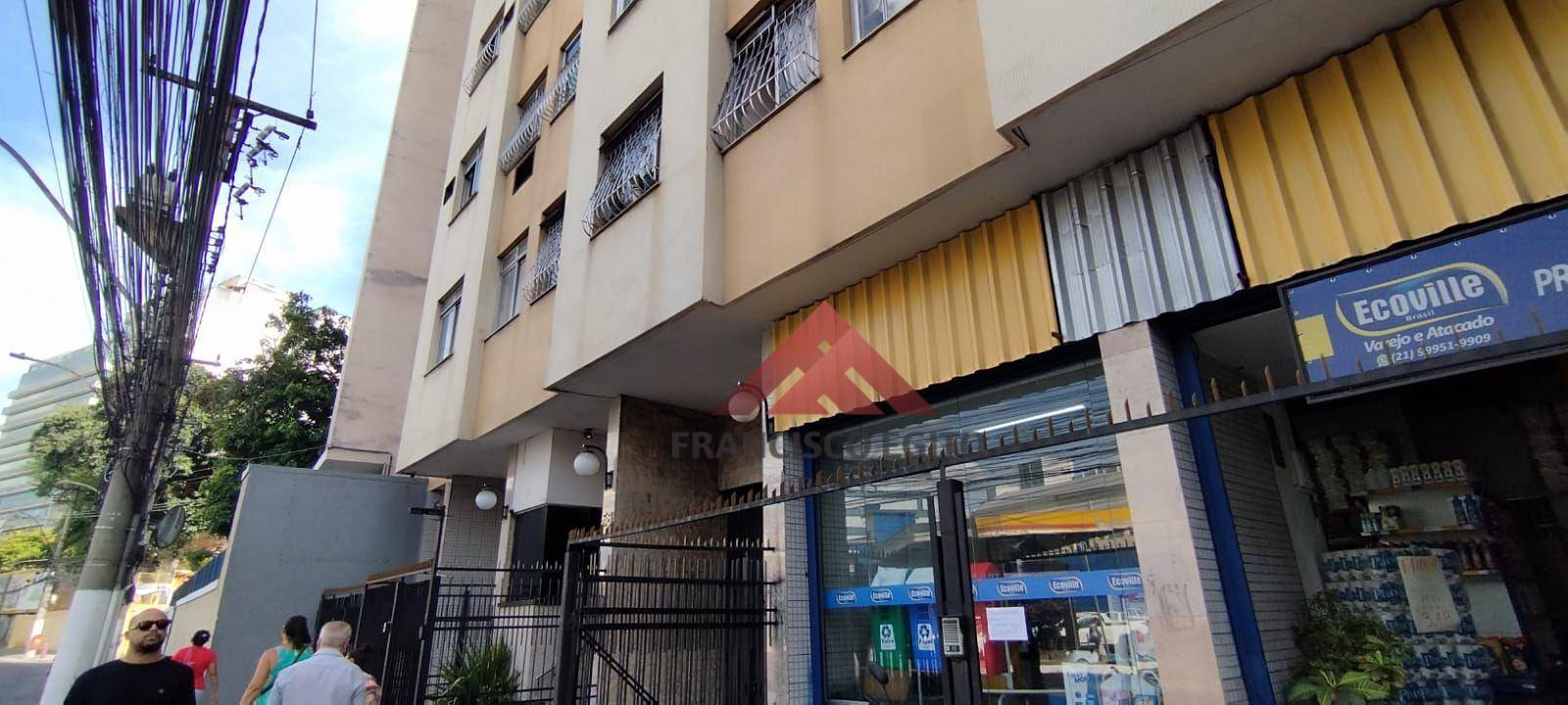 Apartamento à venda com 2 quartos, 80m² - Foto 2