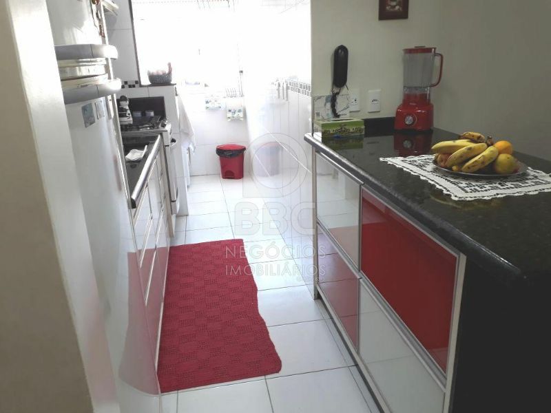 Apartamento à venda com 2 quartos, 70m² - Foto 6