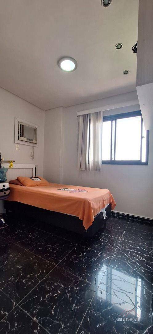 Apartamento à venda com 3 quartos, 136m² - Foto 7