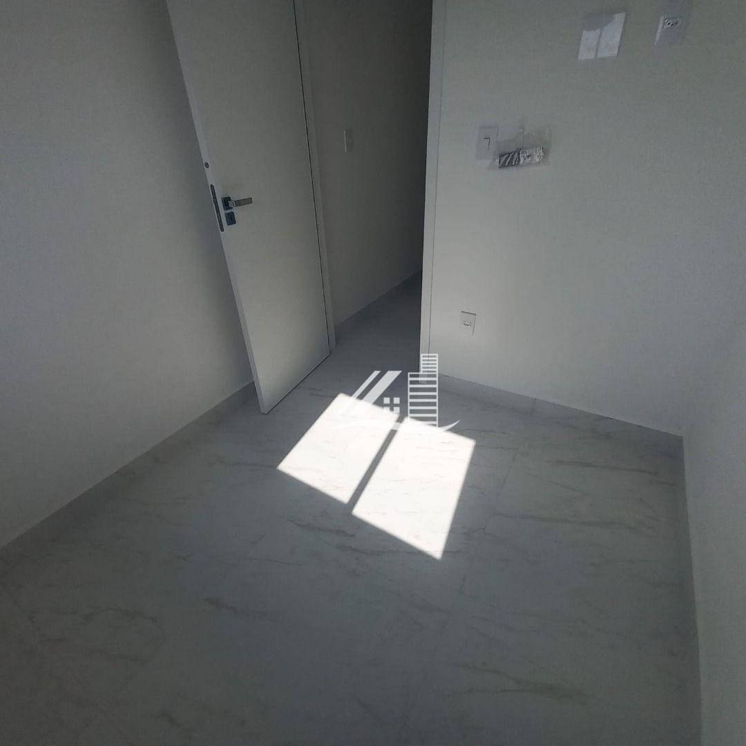 Cobertura à venda com 2 quartos, 84m² - Foto 7