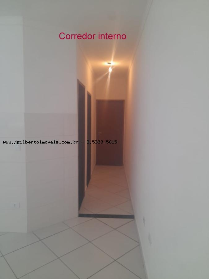 Casa à venda com 3 quartos, 140m² - Foto 9