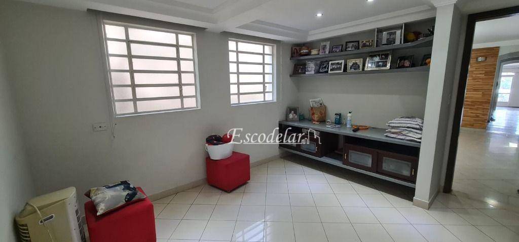 Sobrado à venda com 4 quartos, 350m² - Foto 11