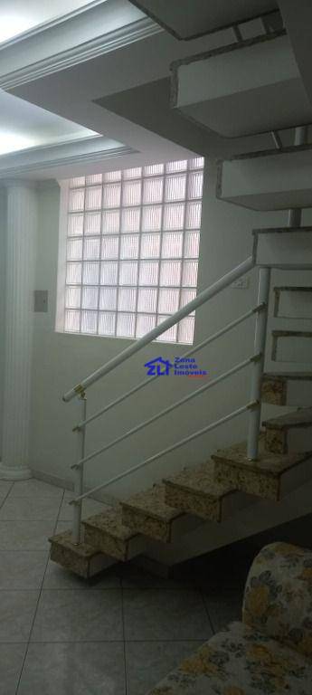 Sobrado à venda com 3 quartos, 390m² - Foto 13