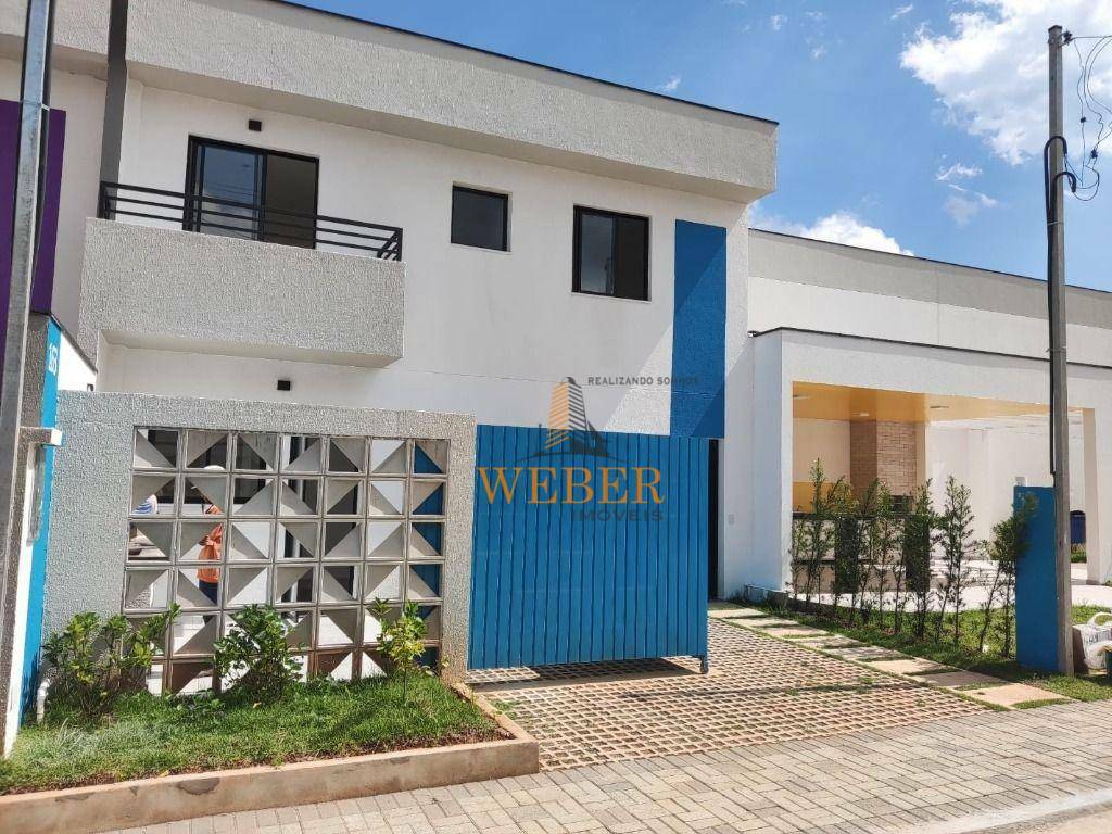 Sobrado à venda com 2 quartos, 67m² - Foto 1