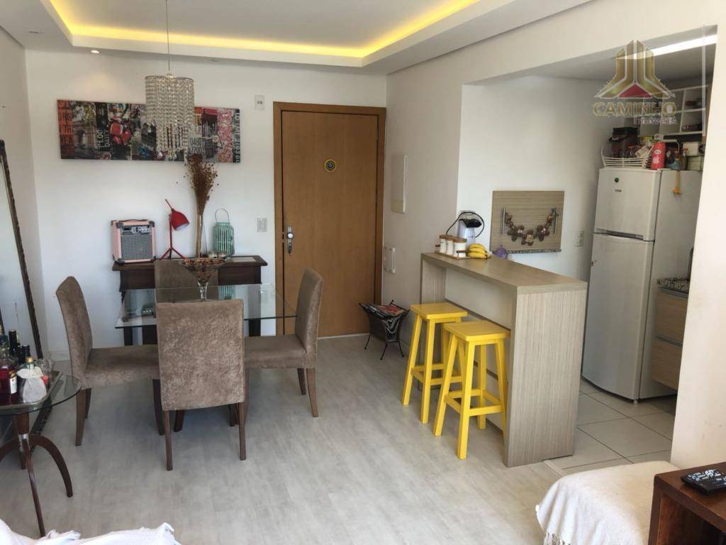 Apartamento à venda com 2 quartos, 63m² - Foto 4