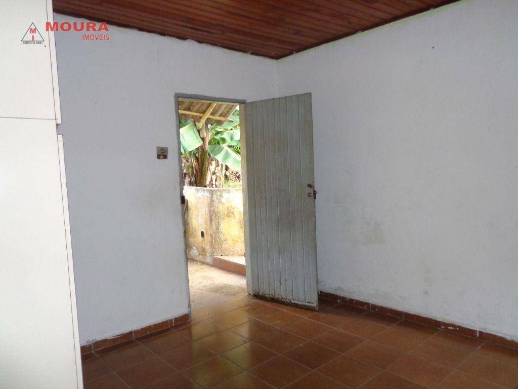 Casa à venda com 3 quartos, 150m² - Foto 17