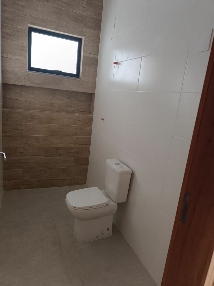 Casa à venda com 3 quartos, 97m² - Foto 10