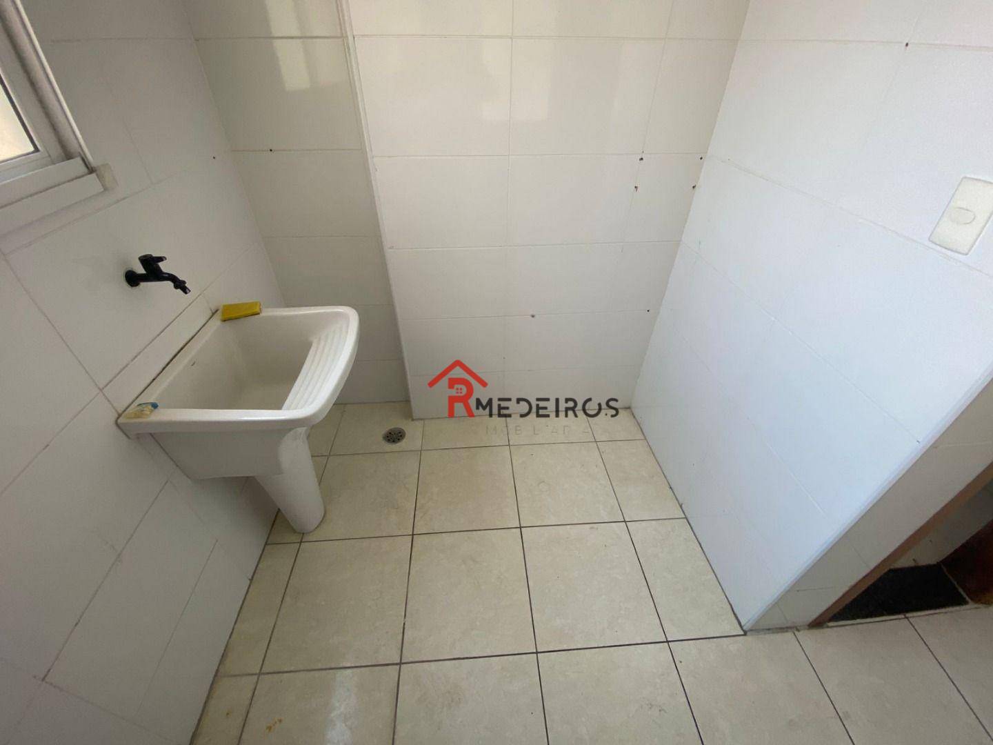 Apartamento para alugar com 3 quartos, 119m² - Foto 14