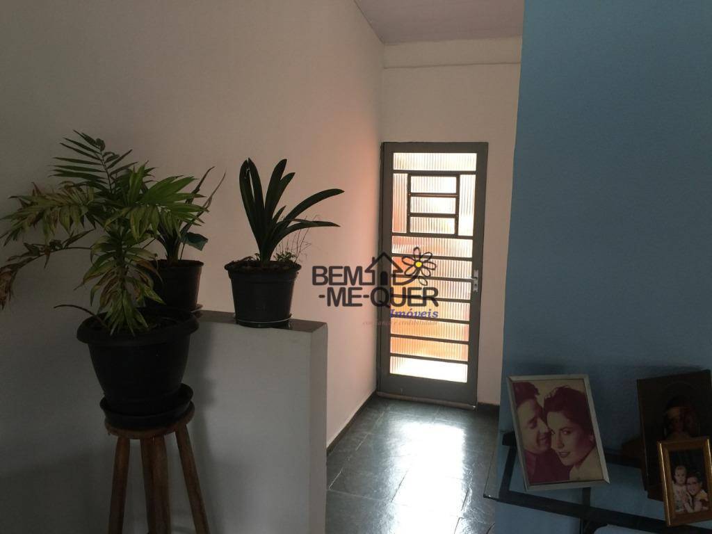 Sobrado à venda com 3 quartos, 200m² - Foto 22