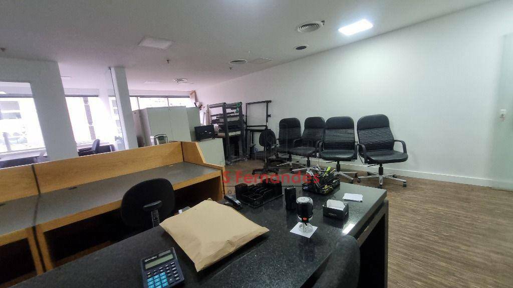 Conjunto Comercial-Sala para alugar, 66m² - Foto 13